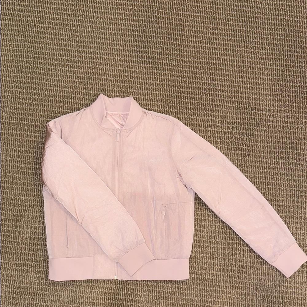 LuluLemon NonStop Reversible Light Pink Bomber. Size 8.
